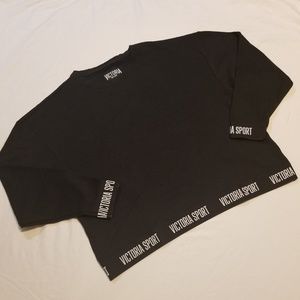 New Victoria Sport Logo Band Sweater (L)